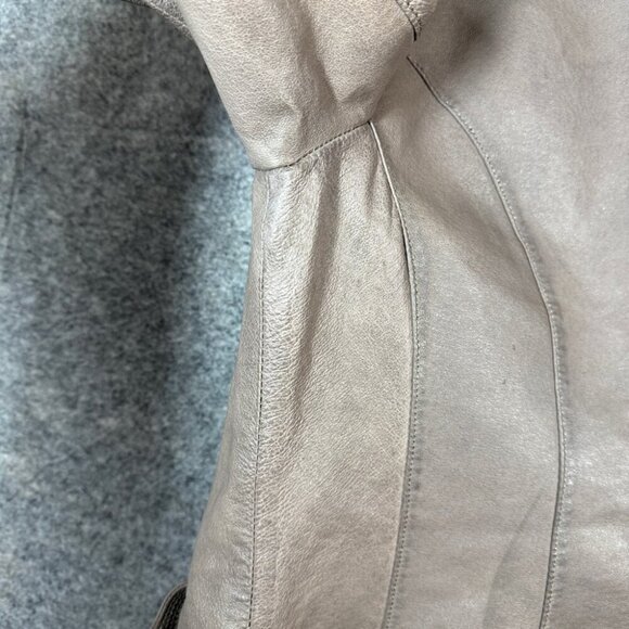 DANIER Women's Tan Leather Jacket - Picture 14 of 14